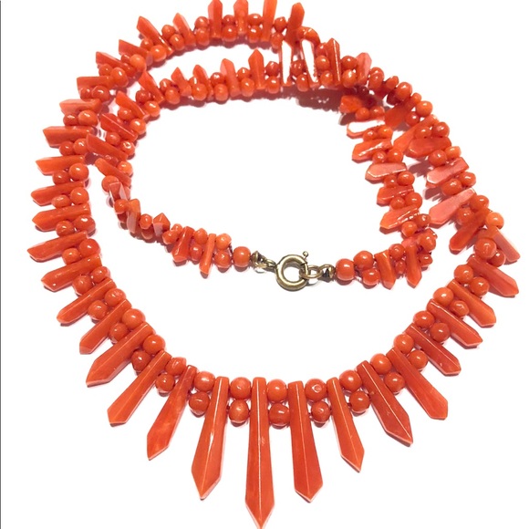 Vintage Art Deco Mediterranean Red Coral Necklace - Picture 4 of 6